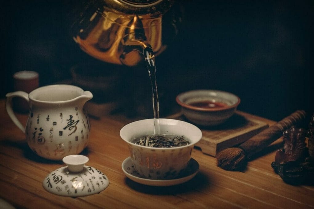 Jak wygląda ceremonia parzenia i picia herbaty?