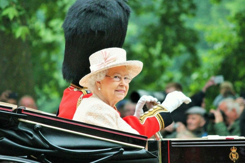 Elżbieta II wzorem do naśladowania